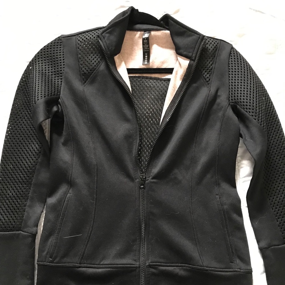 90 degrees jacket